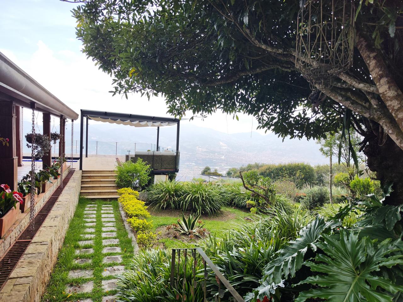 Casa en venta en las Palmas Medellin