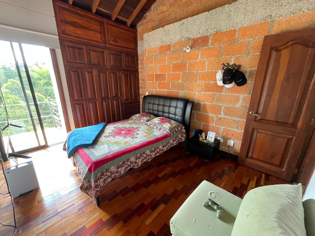 VENTA DE CASA SABANETA ANTIOQUIA.