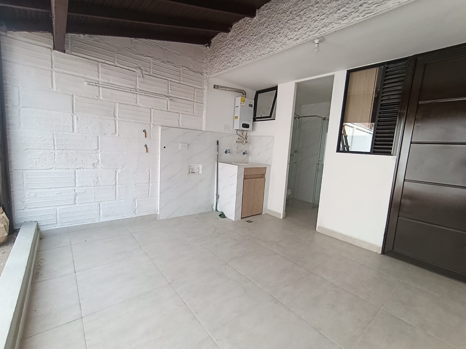 Casa Comercial Para Arriendo Belén La Palma