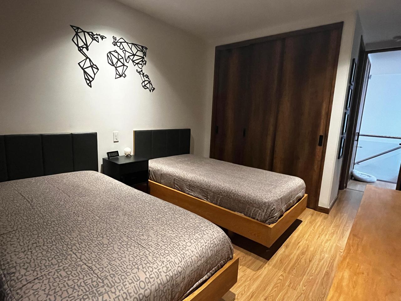 Casa para la venta en Envigado la Calleja