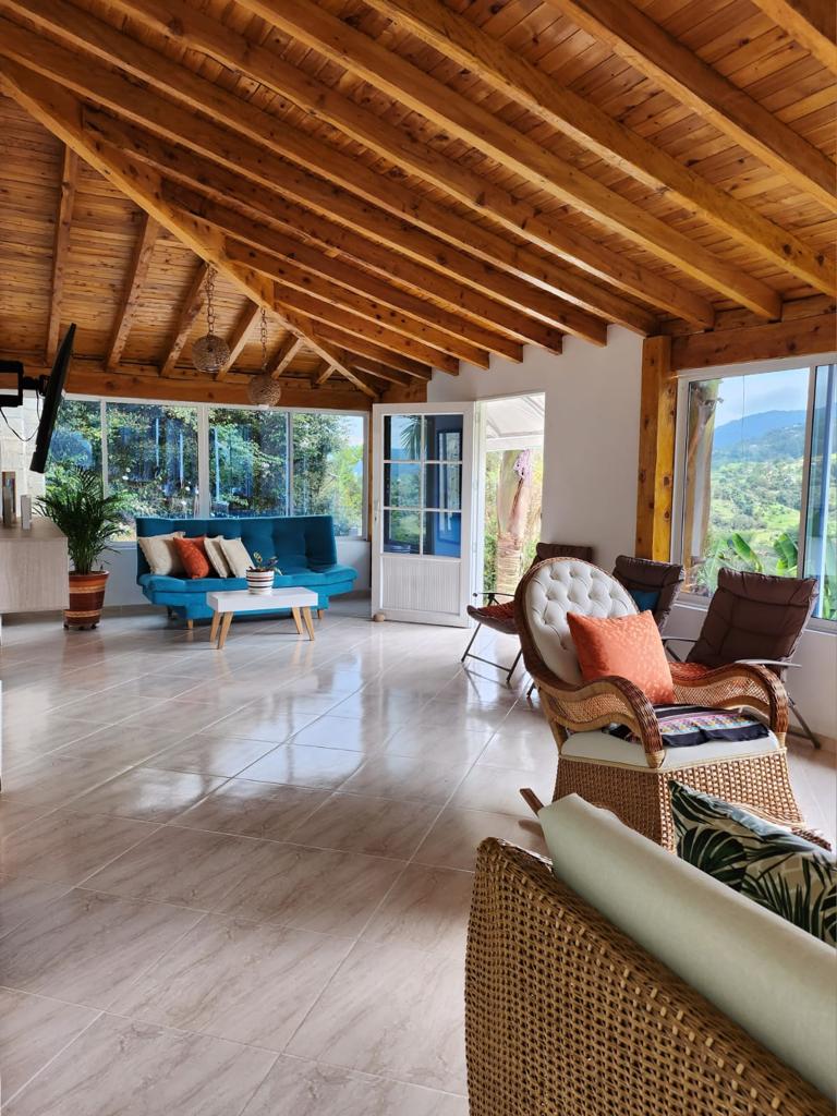 Venta de finca en El Peñol Vereda La Helida