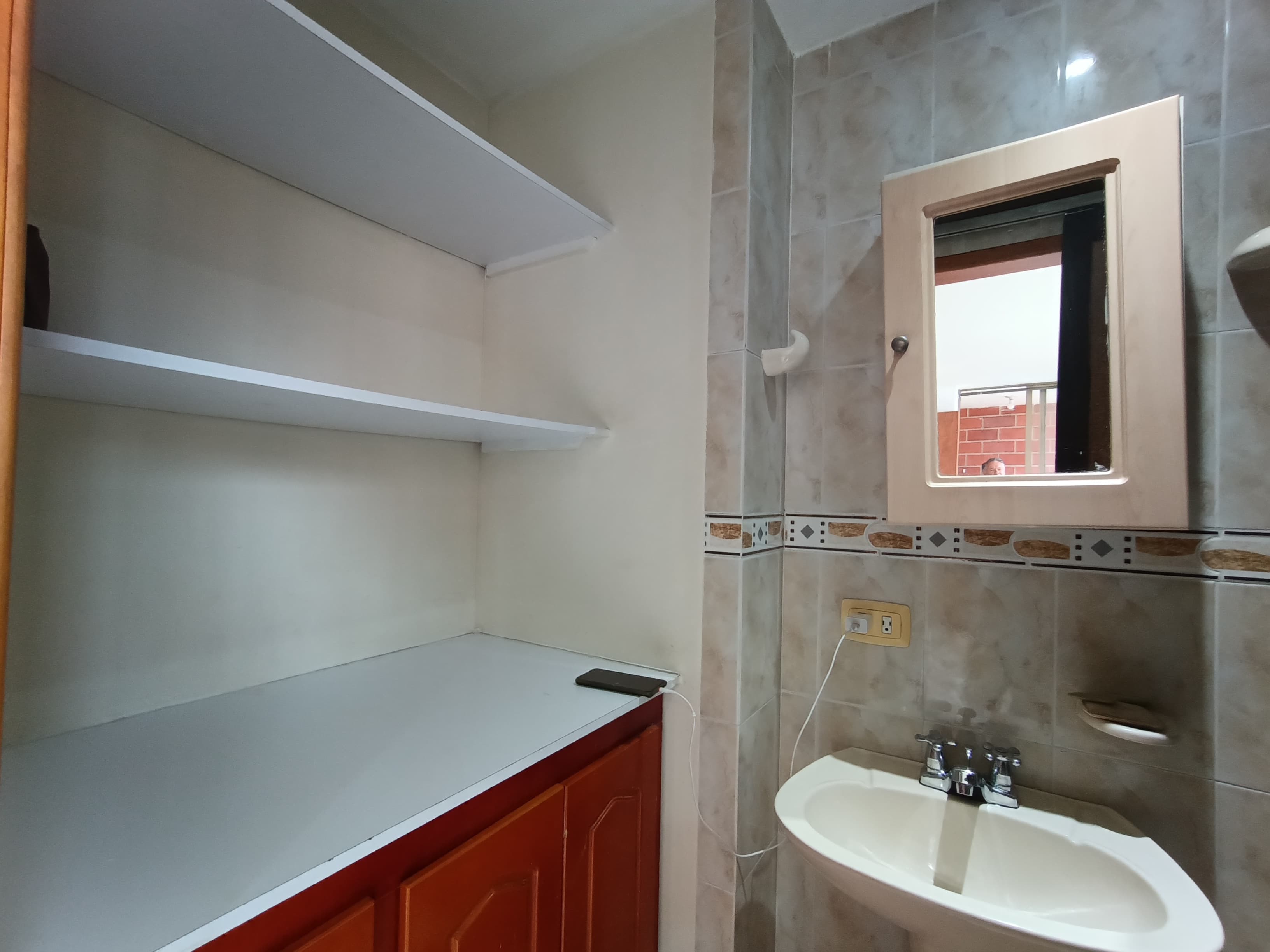 Apartamento en venta Medellin Loma de los Bernal