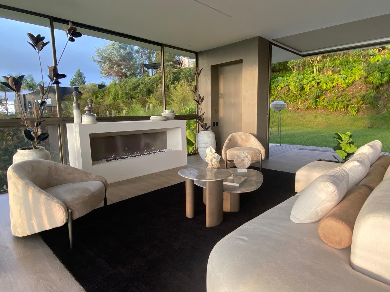 Casa en venta para estrenar en las Palmas Medellin