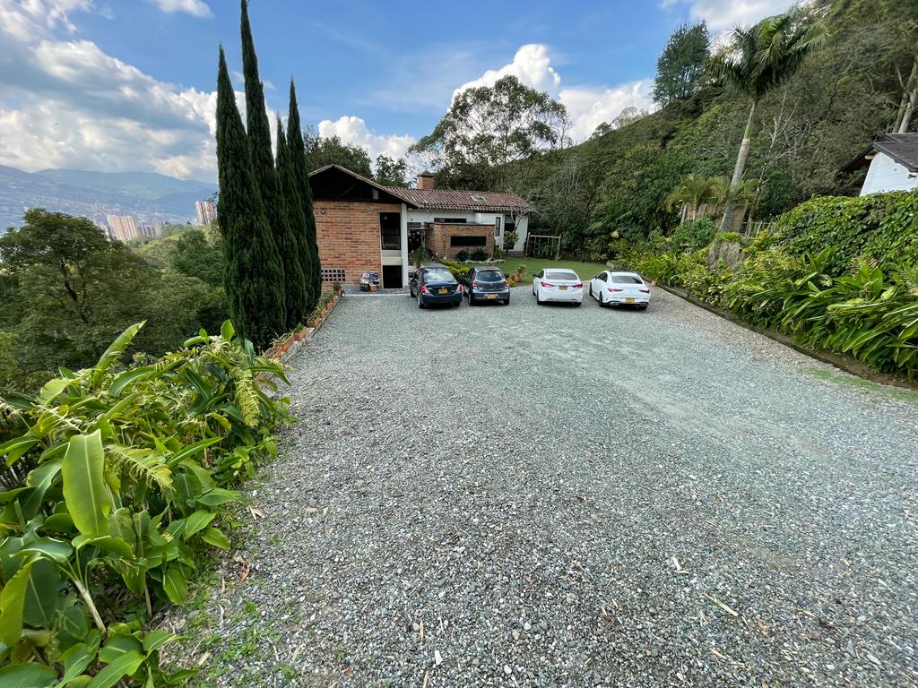 VENTA DE CASA SABANETA ANTIOQUIA.