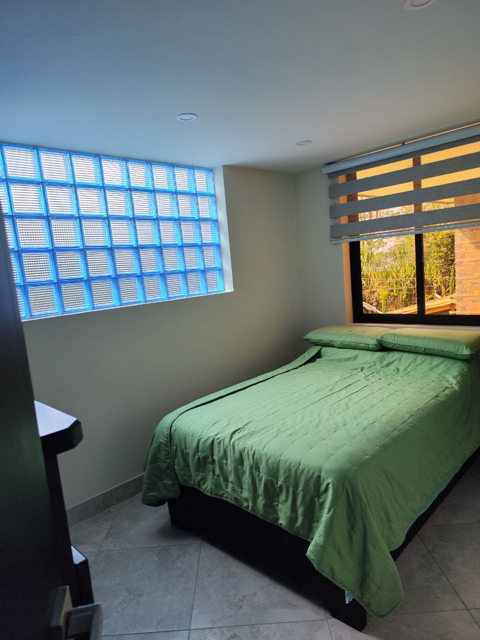 Casa para la venta INDEPENDIENTE en El Escobero parte baja