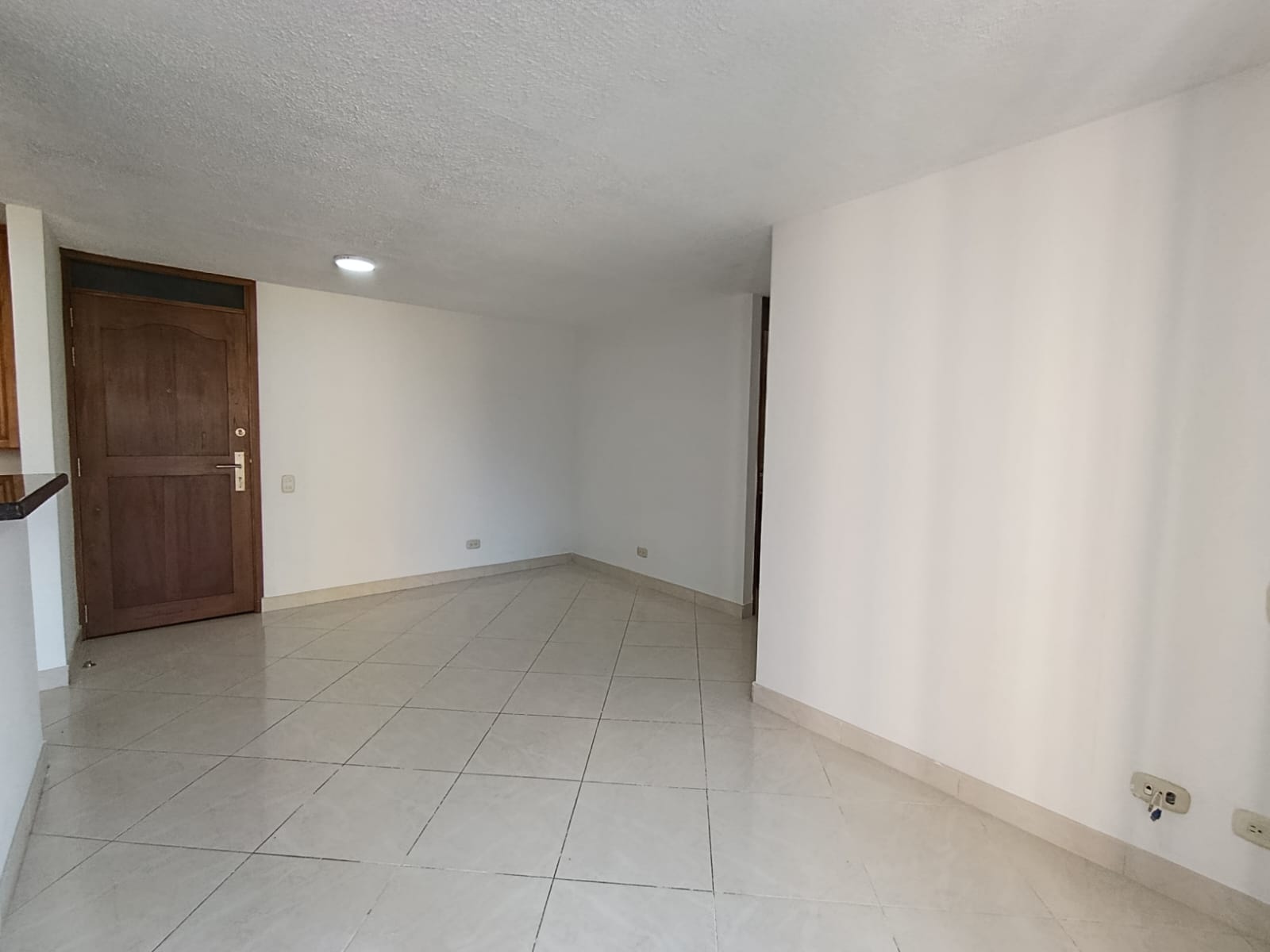 APARTAMENTO EN ARRIENDO, RODEO ALTO