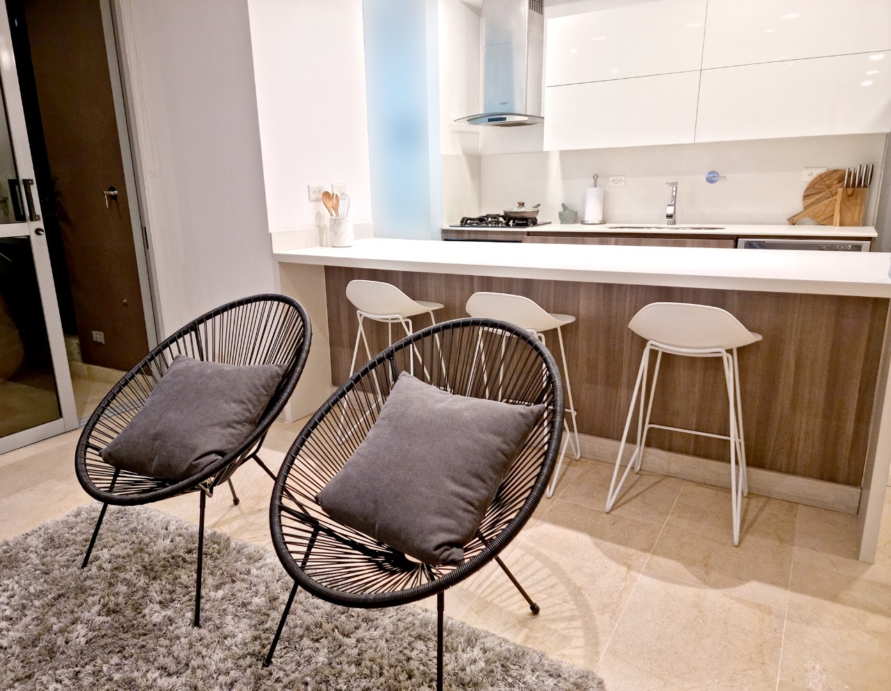 Apartamento amoblado para arriendo sector Lalinde Poblado - Medellín