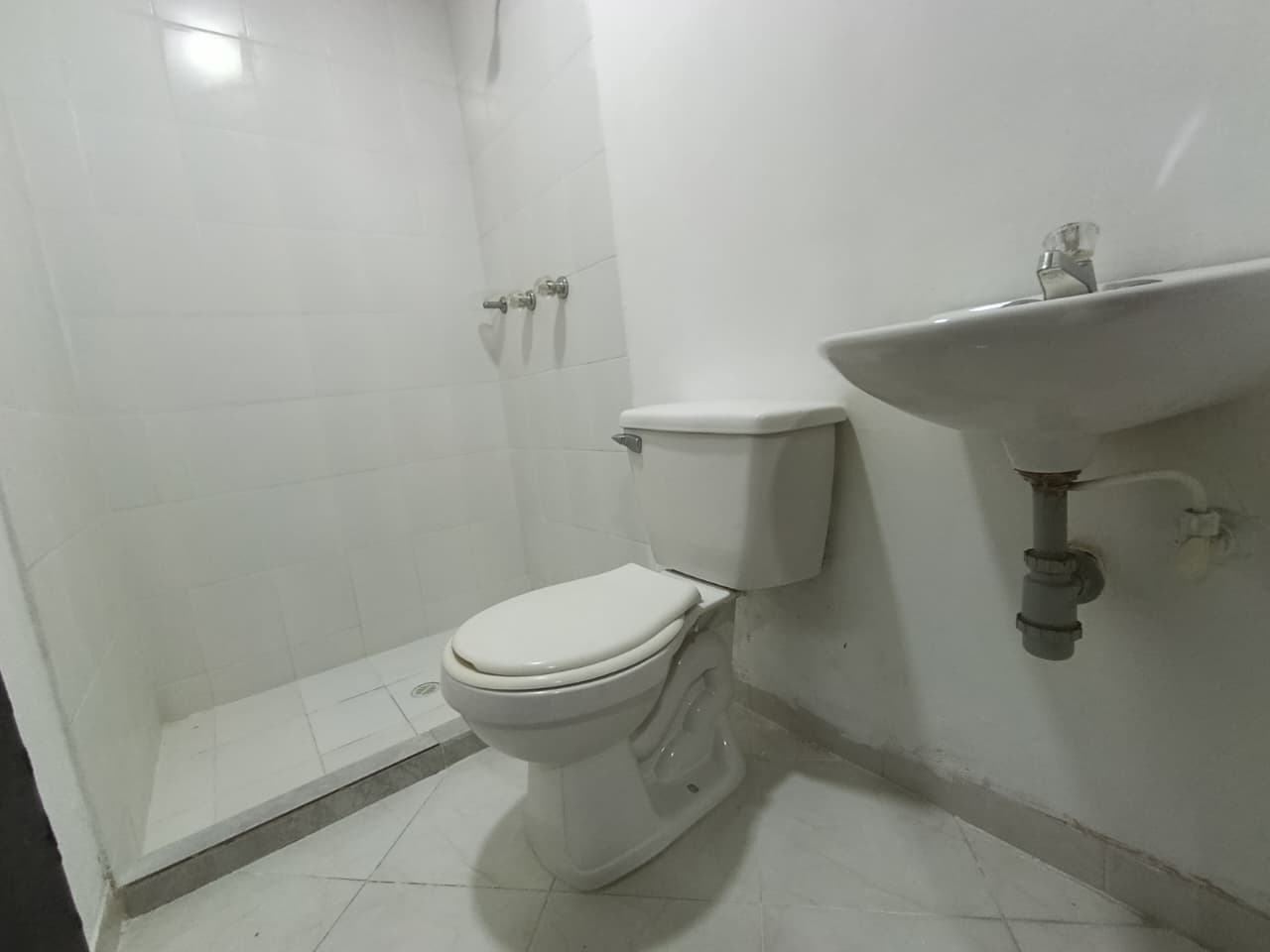 Apartamento en arriendo en Loma de los Bernal Medellín