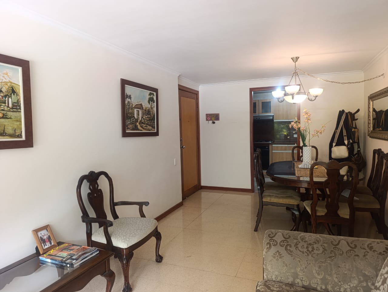 Apartamento en venta poblado Medellín sector el tesoro
