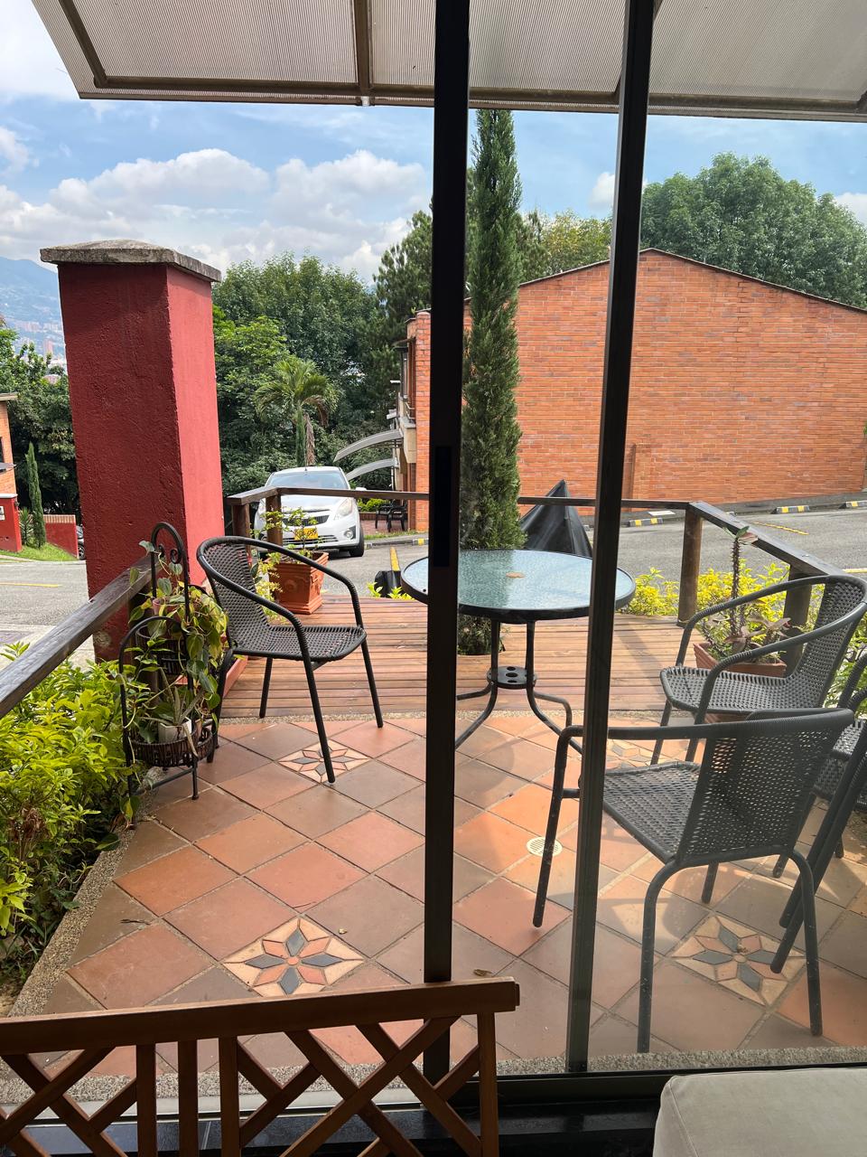 Casa en venta Las Antillas Envigado