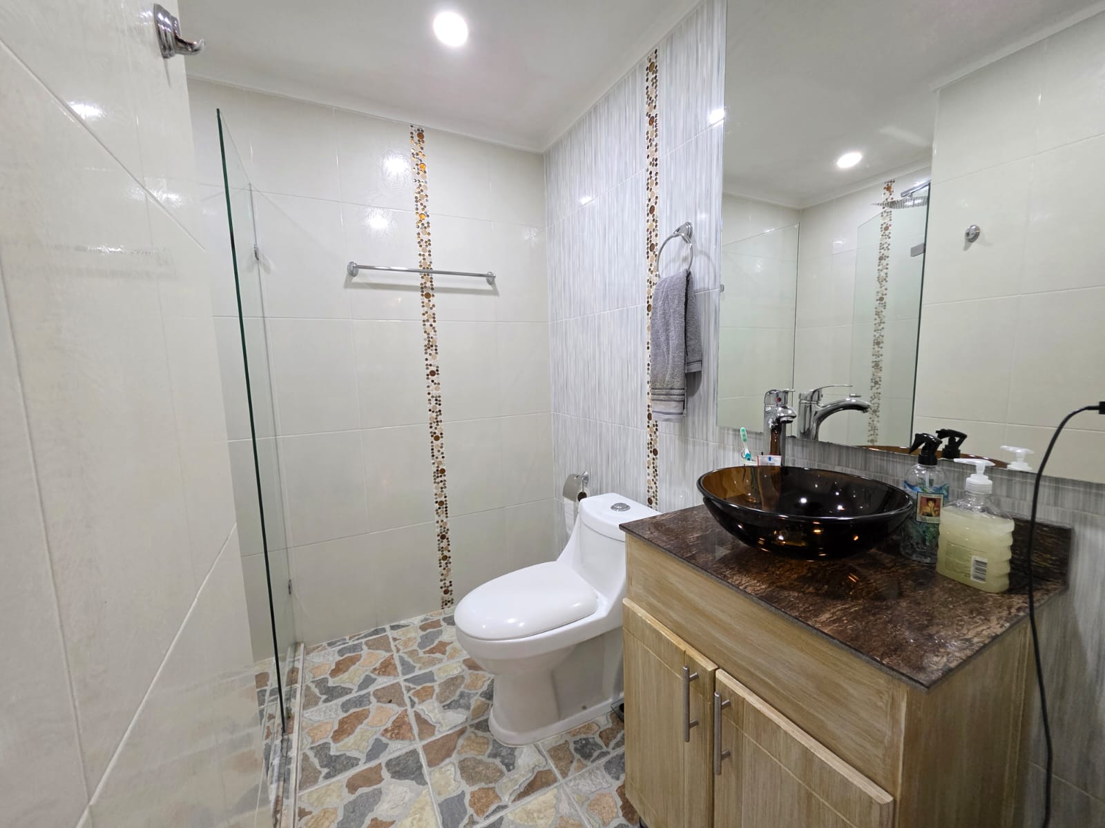 Apartamento en venta en el poblado sector oviedo