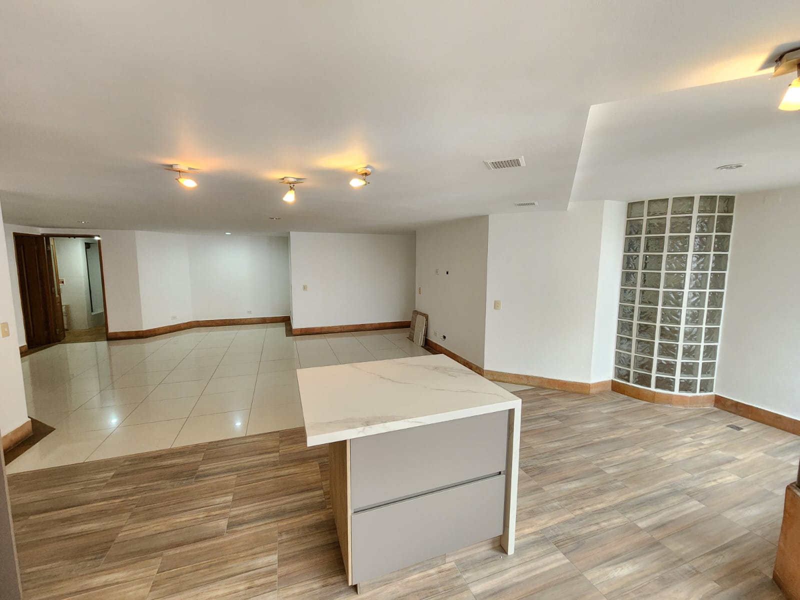 Apartamento en venta en sabaneta aves maria