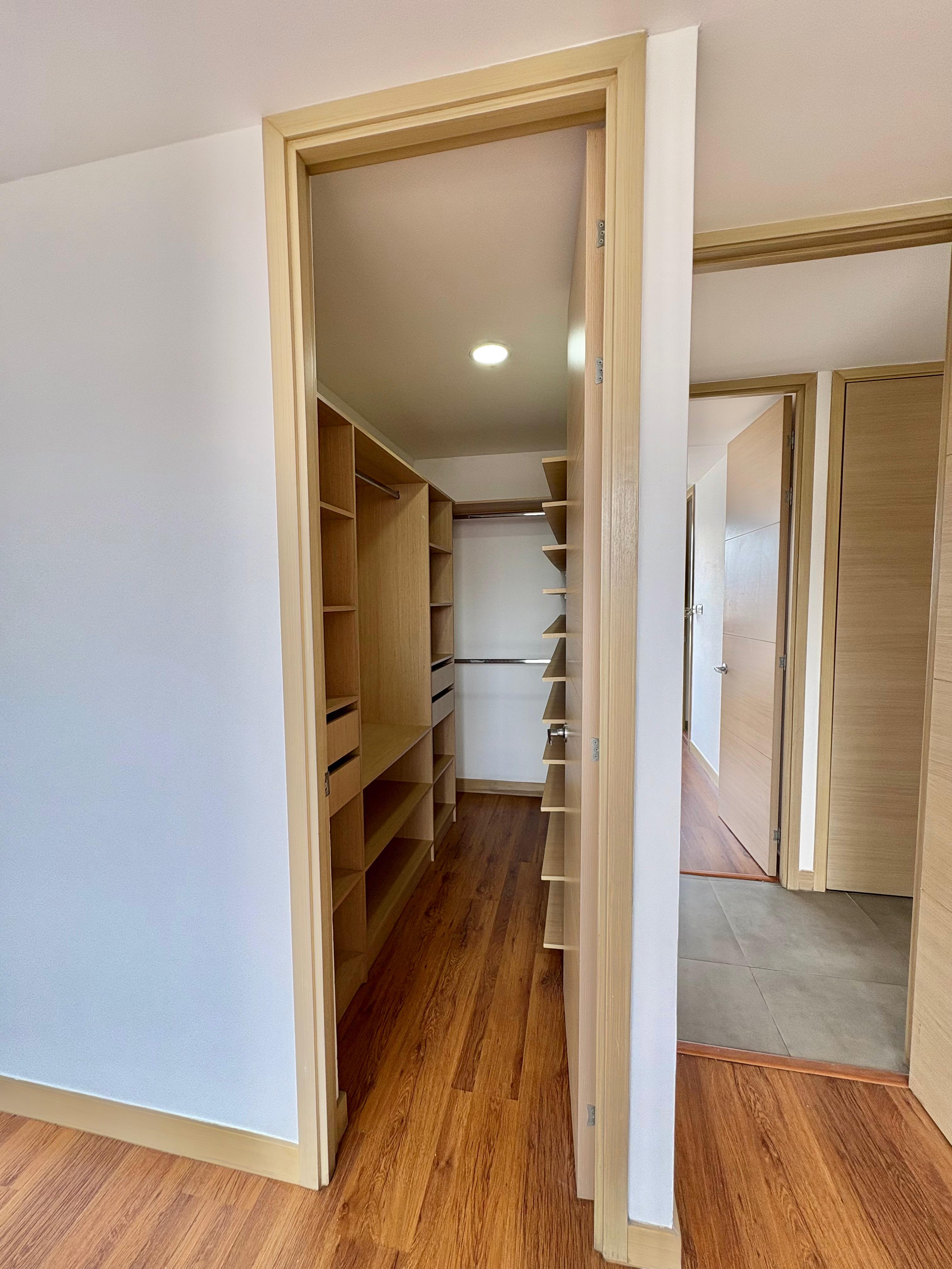 Apartamento Hermoso en Venta El Poblado Castropol Medellín