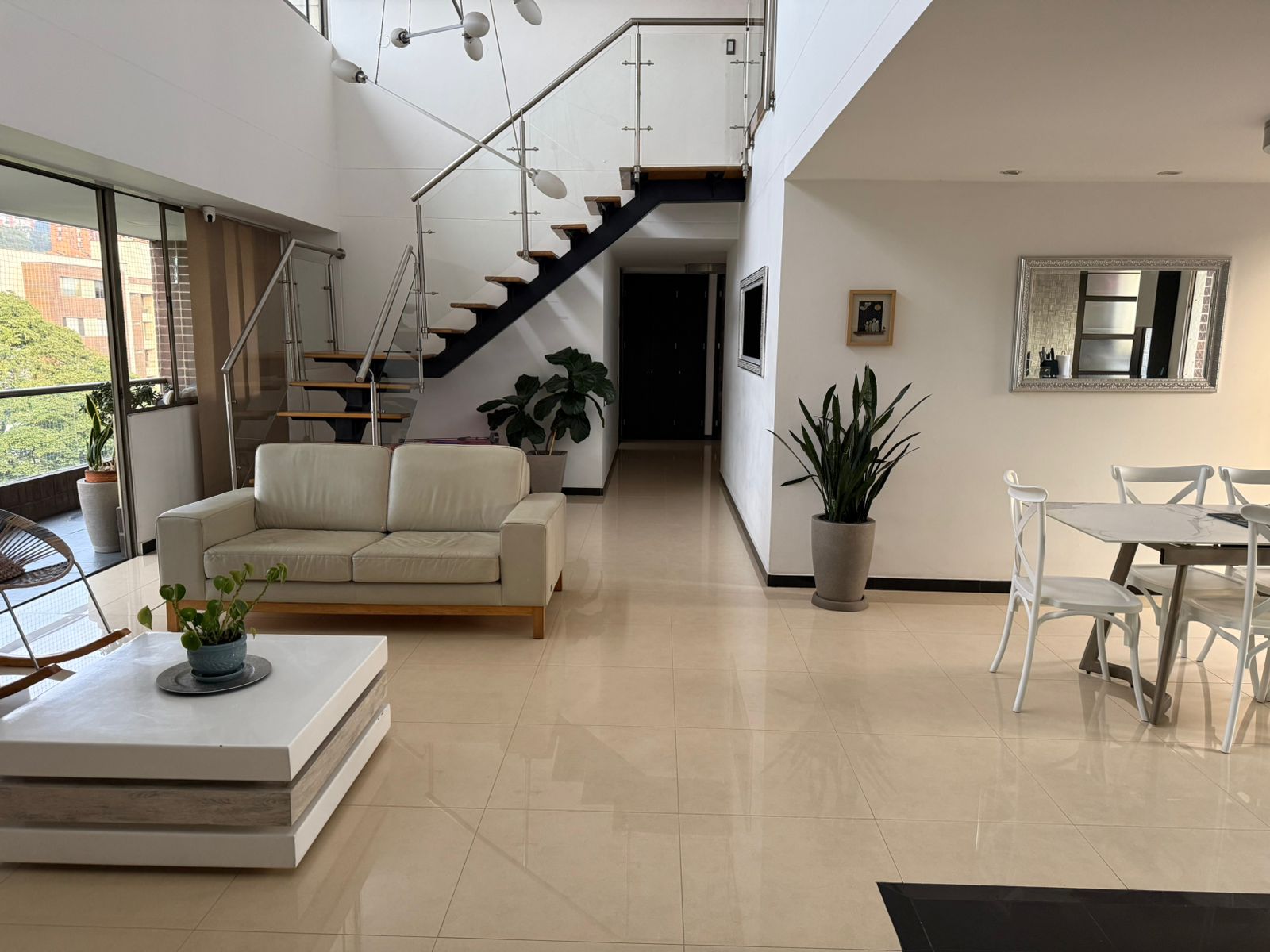 Apartamento dúplex para venta en envigado Zúñiga