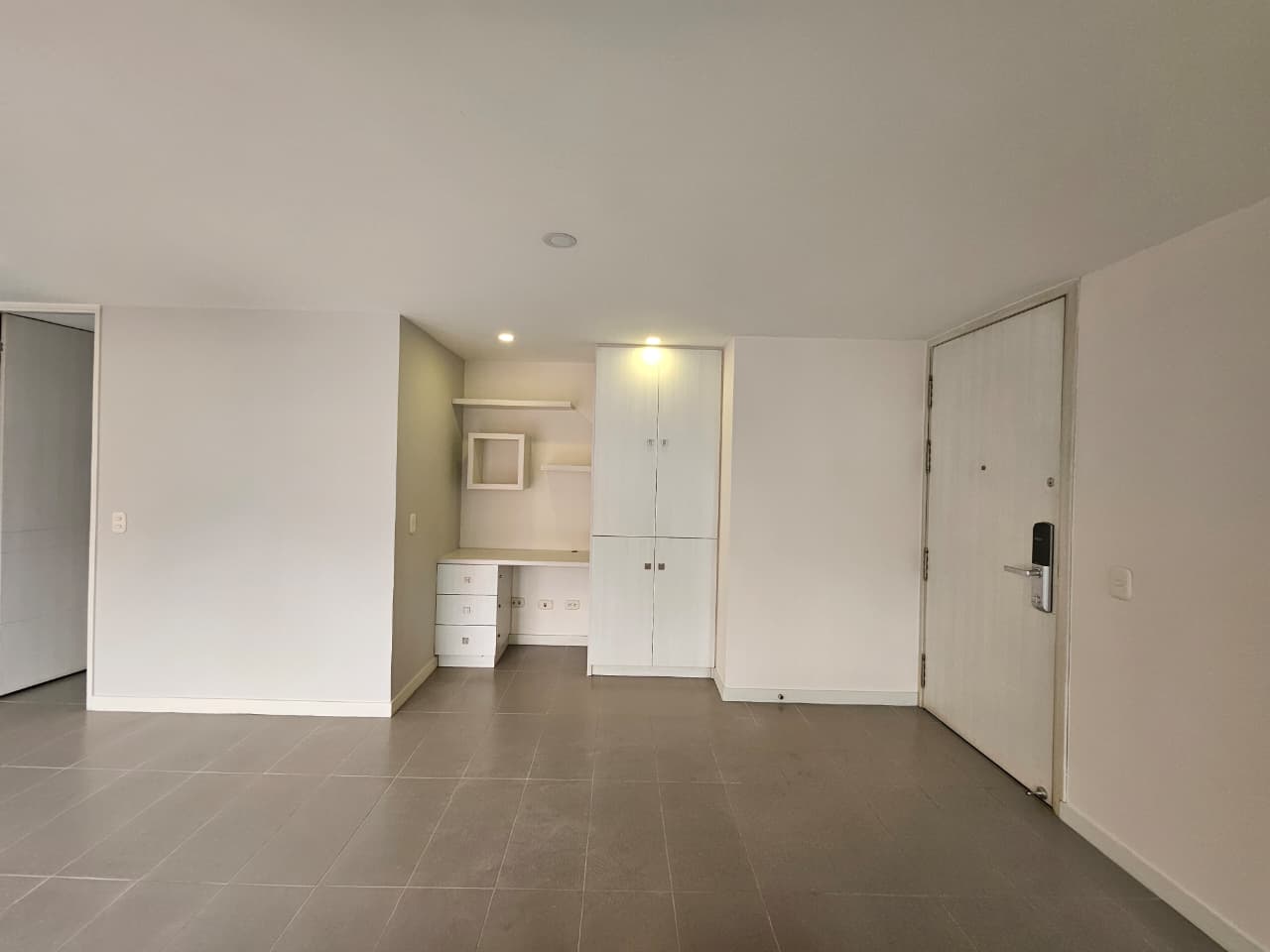 Apartamento para arriendo en Las Palmas El Poblado