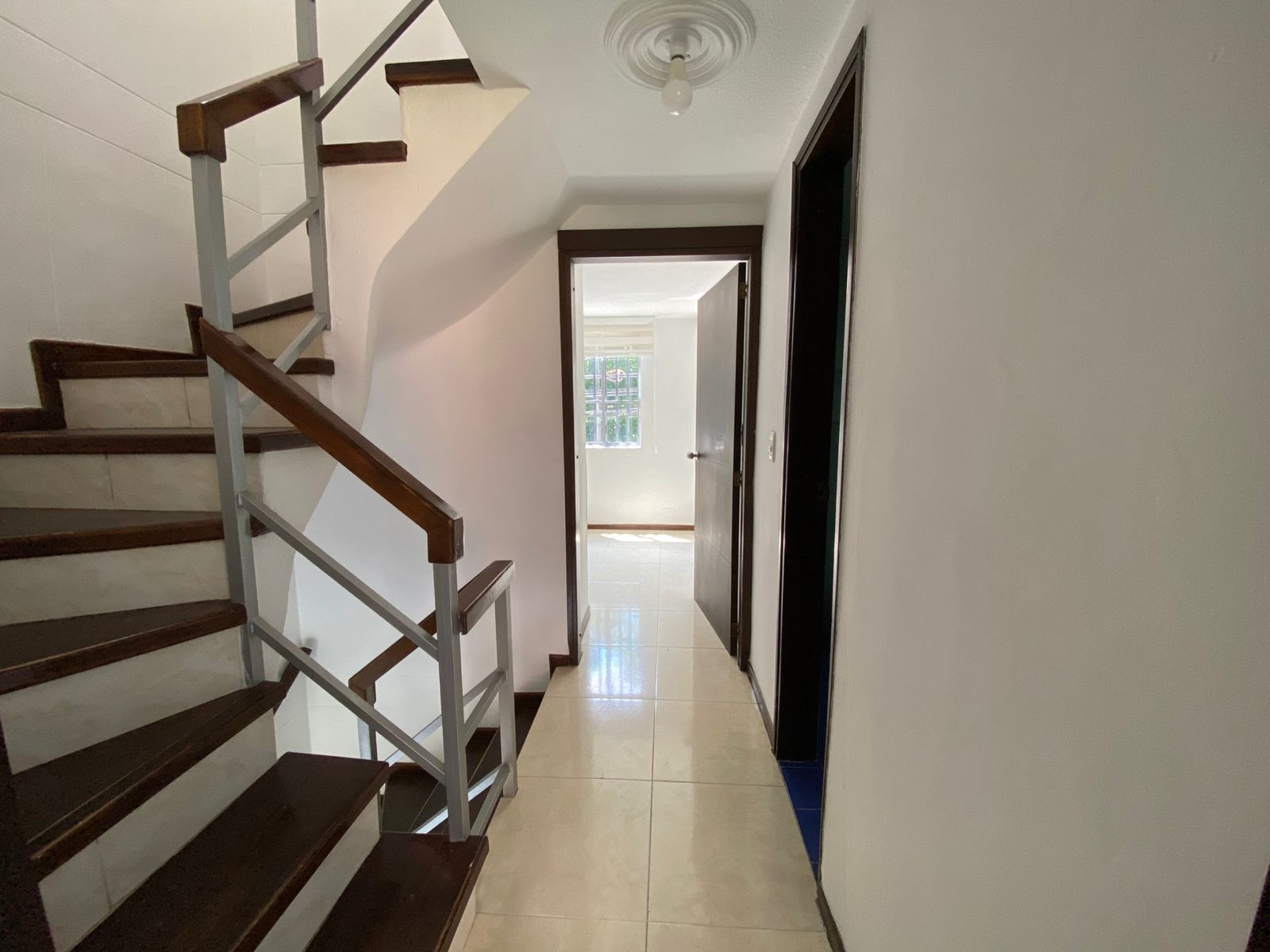 Casa para venta en Medellín belén  la mota