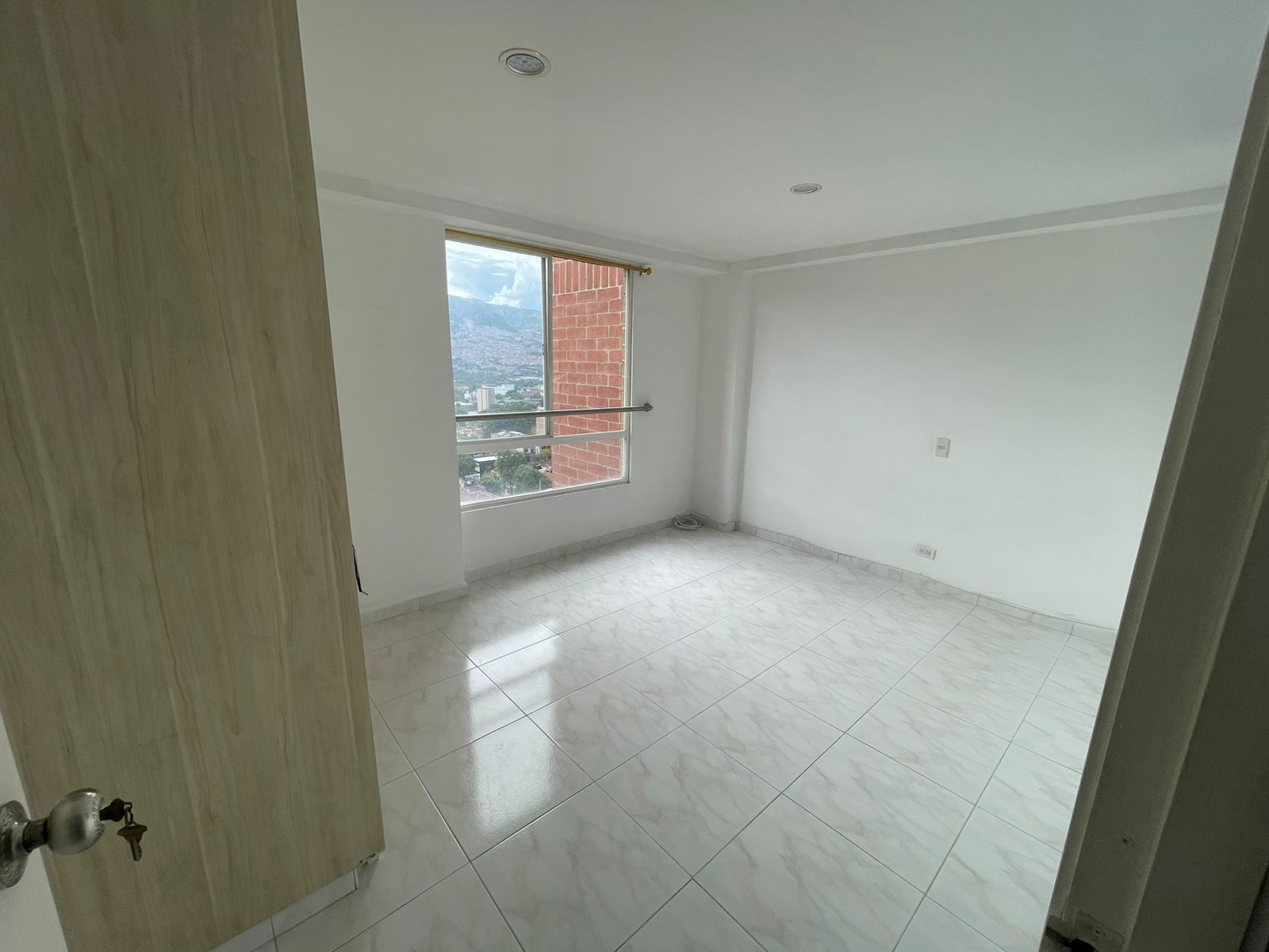Apartaestudio para arrendamiento en Prado Centro