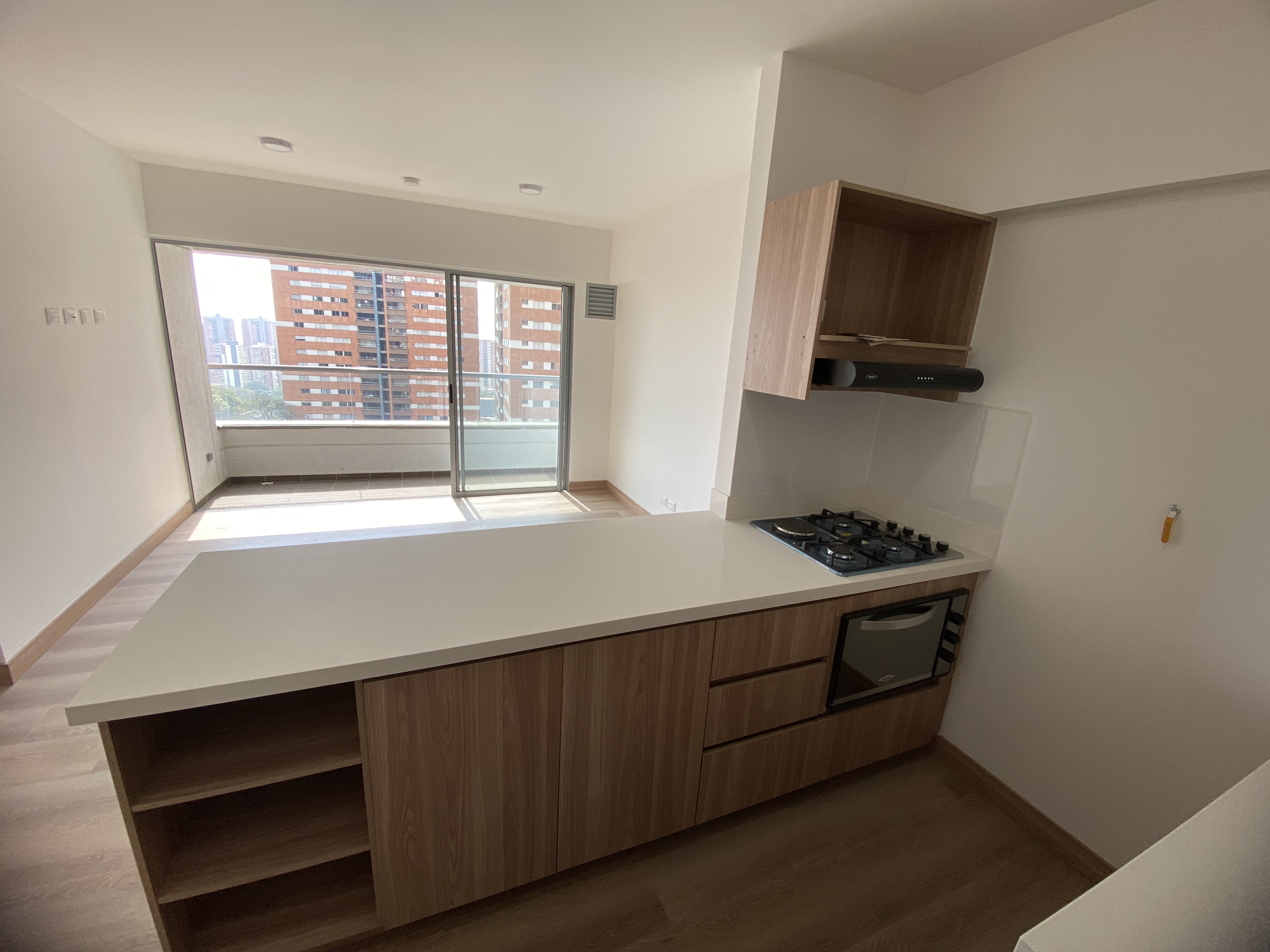 Apartamento en venta para estrenar en La Estrella, Toledo