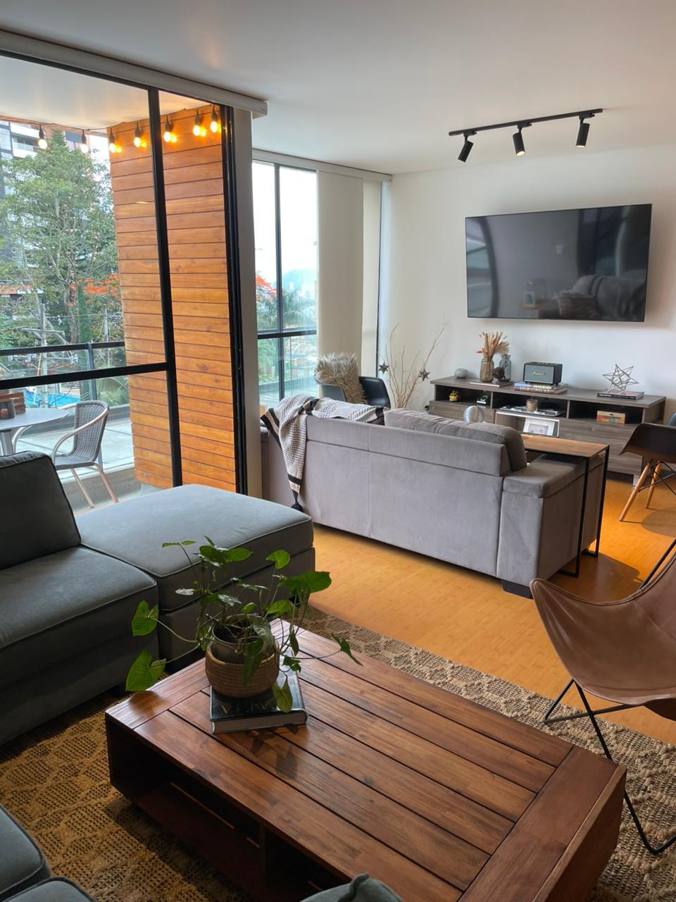 Apartamento para arriendo en Envigado La Pradera