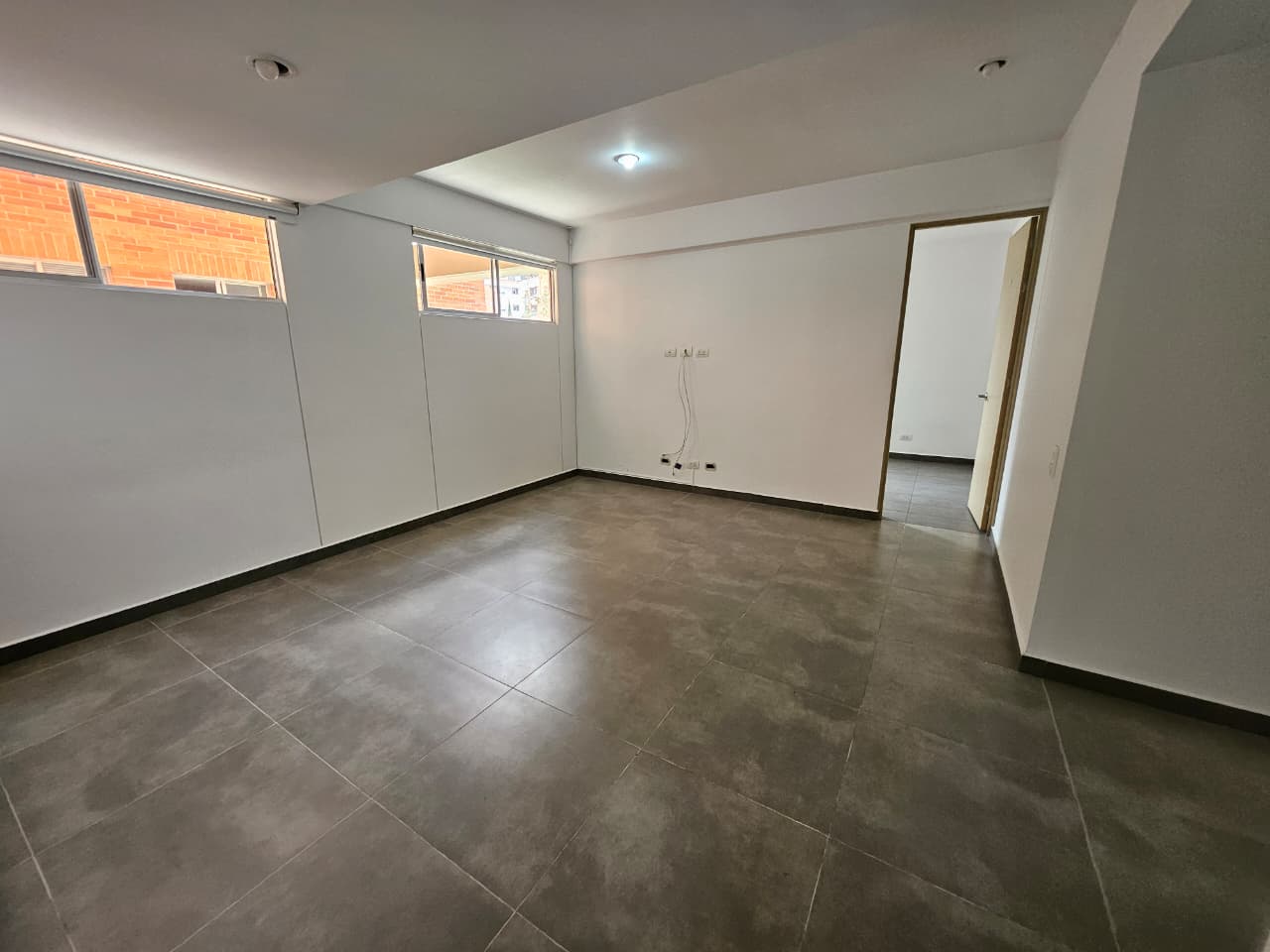 Apartamento en arriendo en Loma de Las Brujas Envigado
