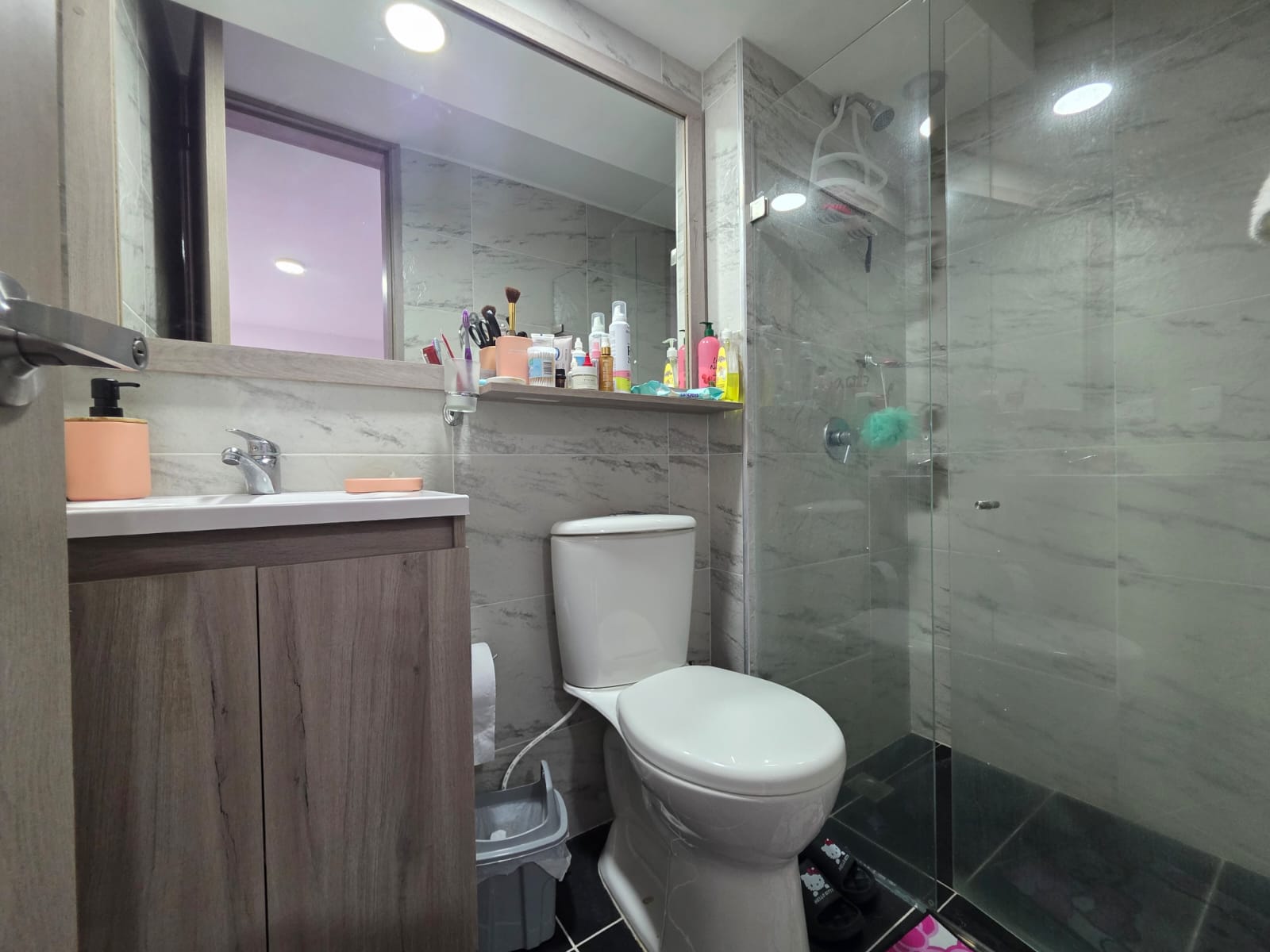 Apartamento en venta El Salado Envigado – 56 m² + 3 habitaciones