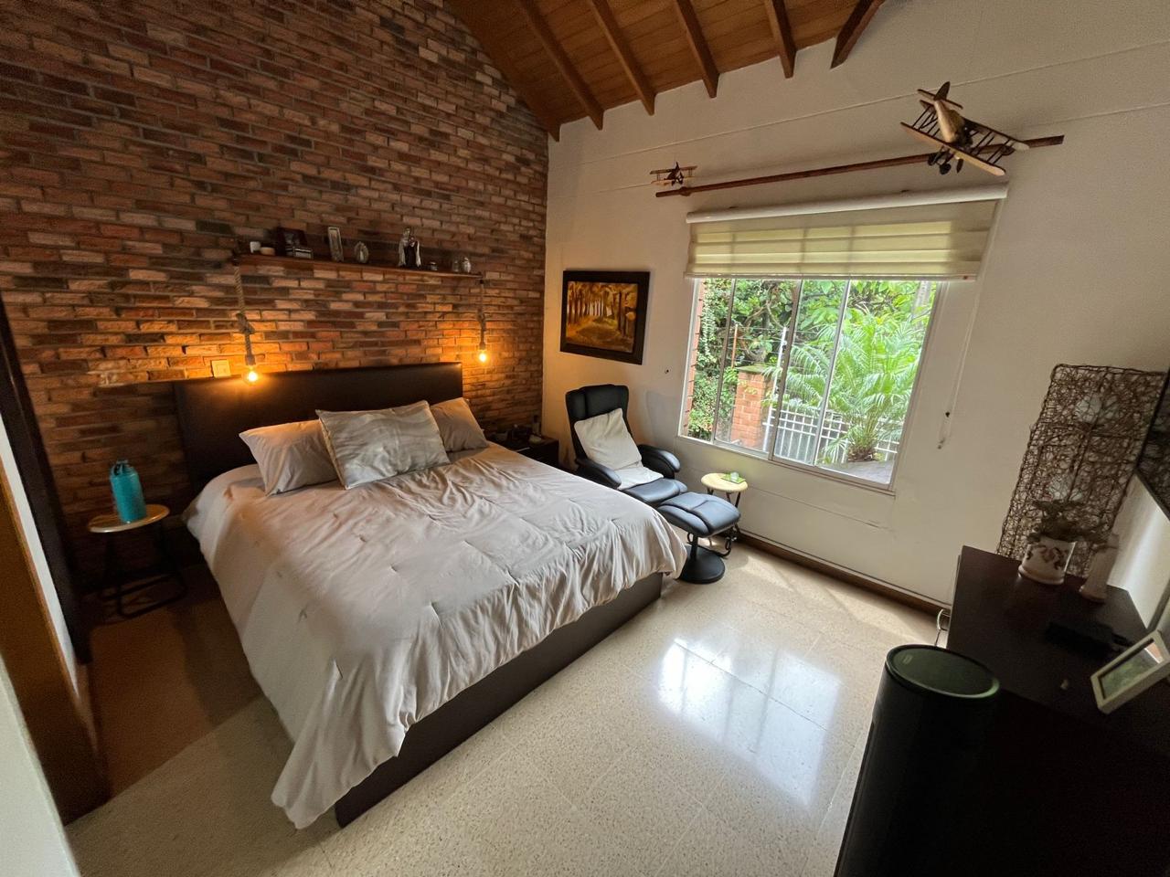 Casa para la venta Medellin loma de los Bernal