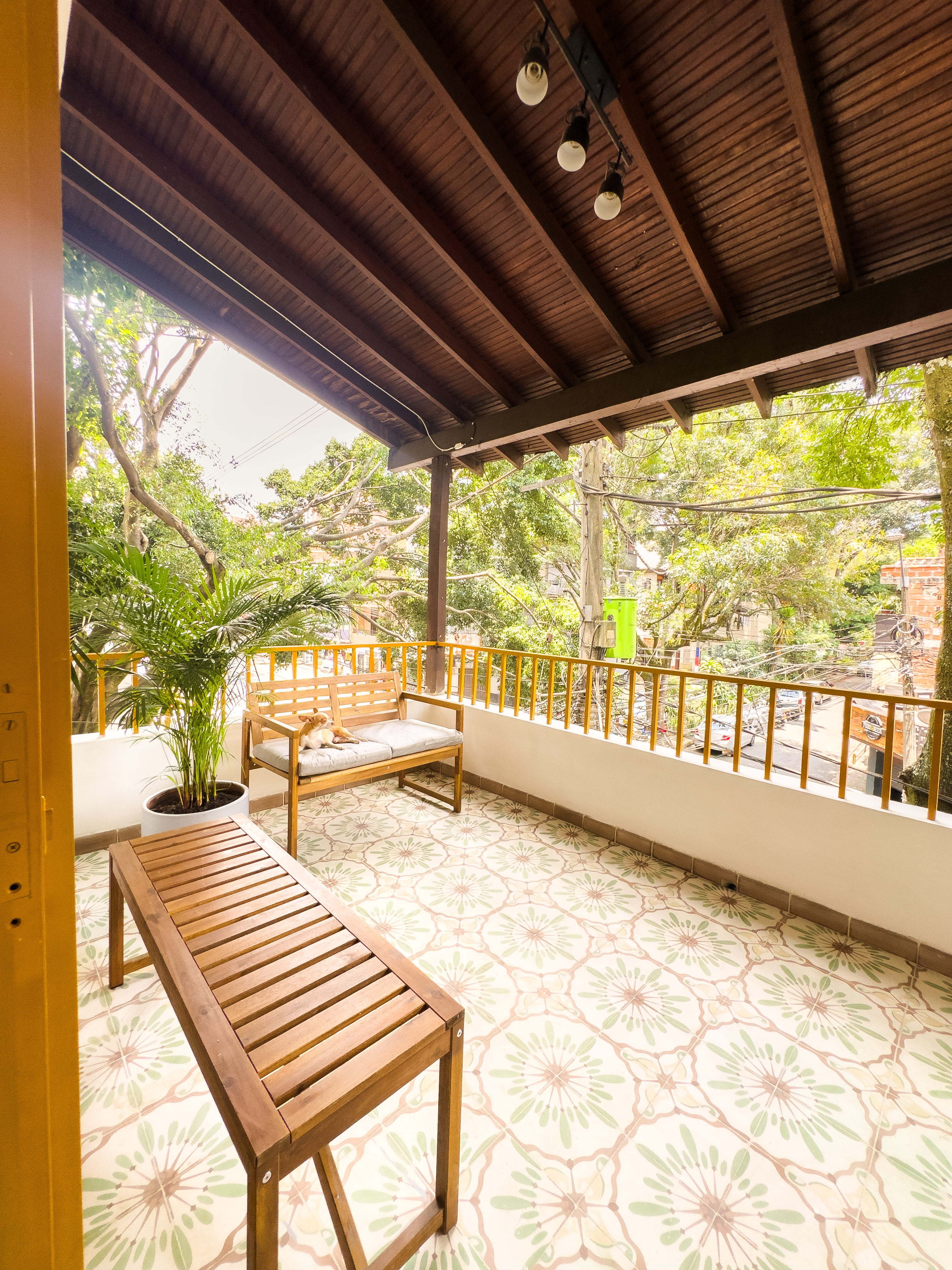 Casa en venta - comercial o residencial en Santa Lucia - Medellin