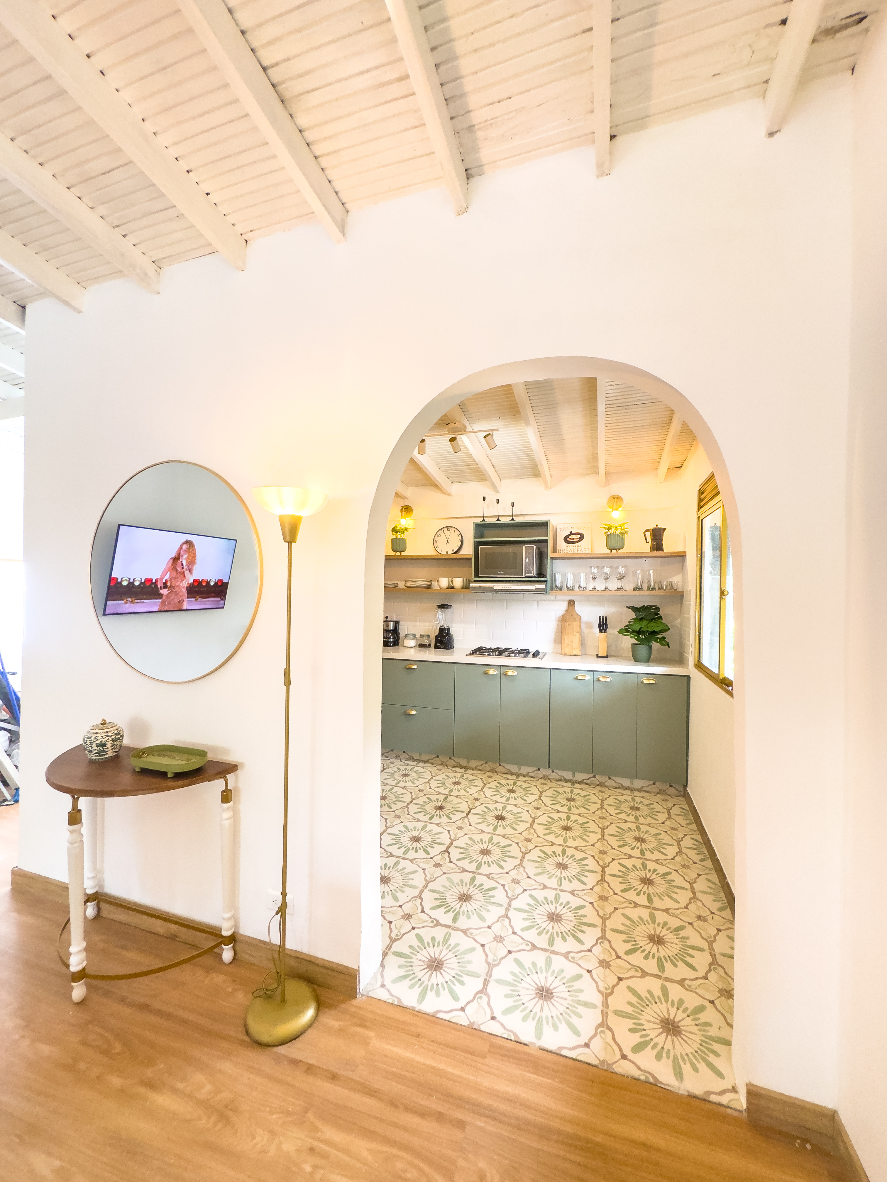 Casa en venta - comercial o residencial en Santa Lucia - Medellin