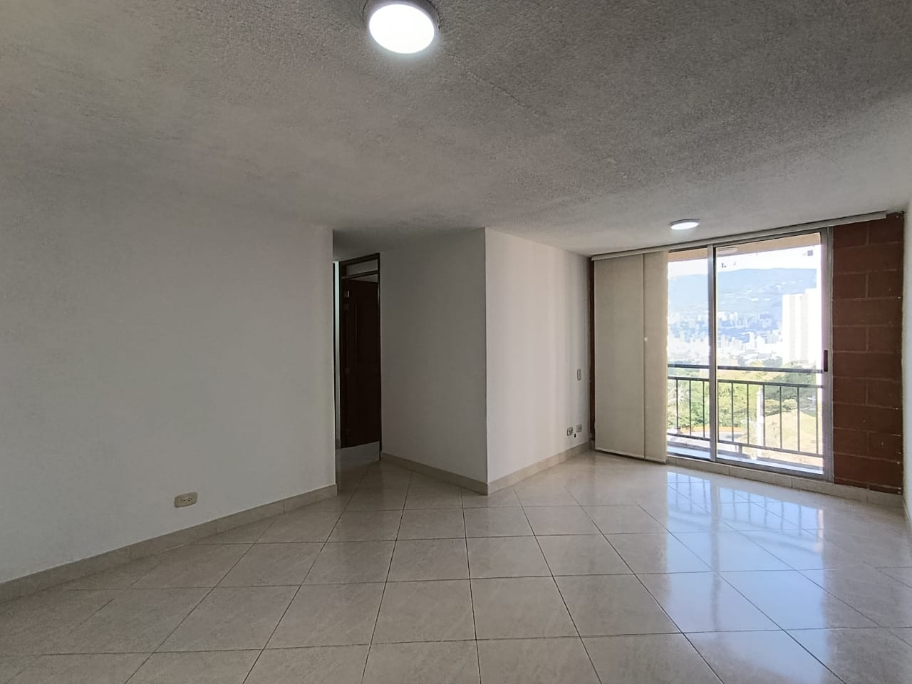APARTAMENTO EN ARRIENDO, RODEO ALTO