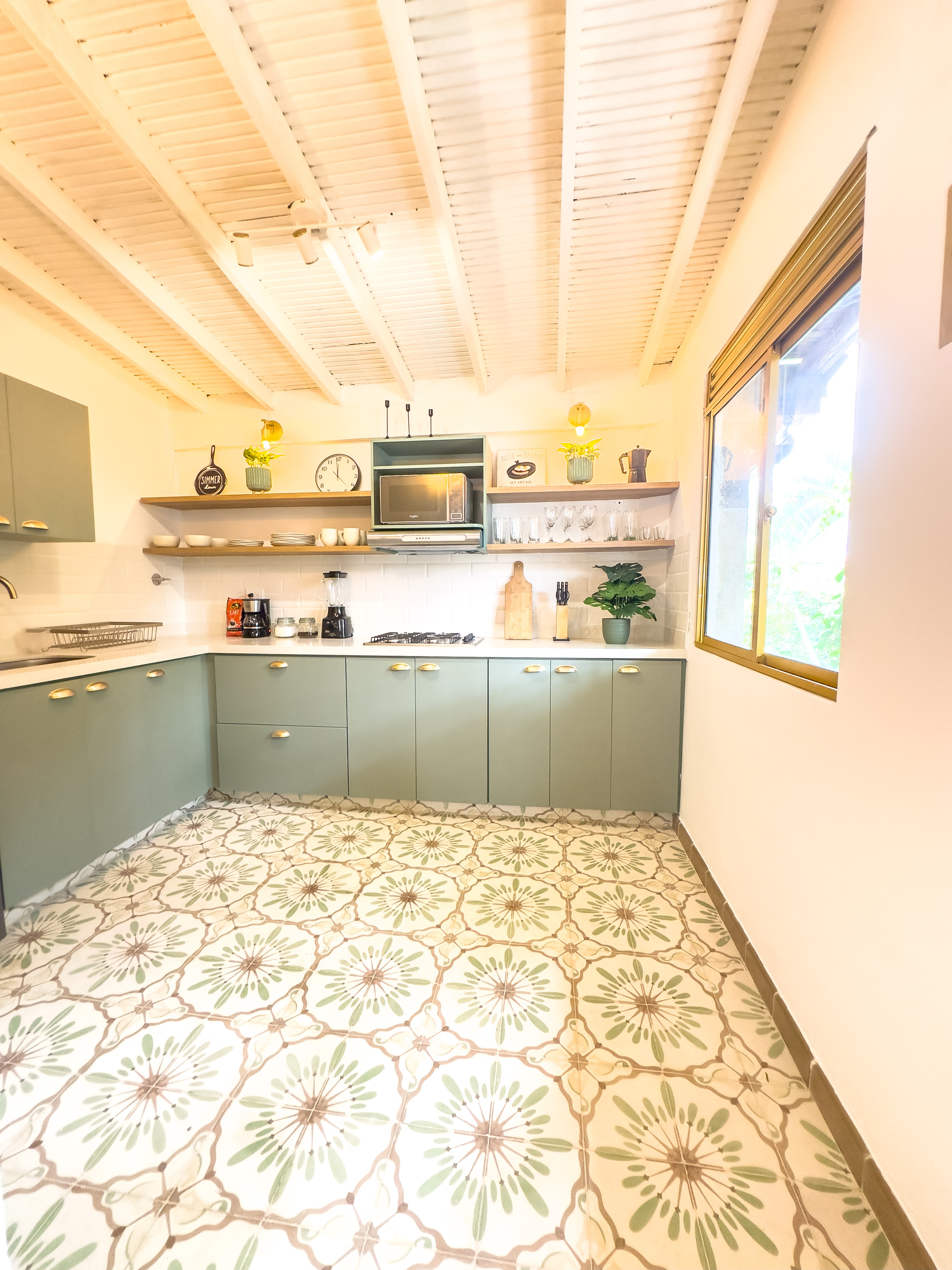 Casa en venta - comercial o residencial en Santa Lucia - Medellin