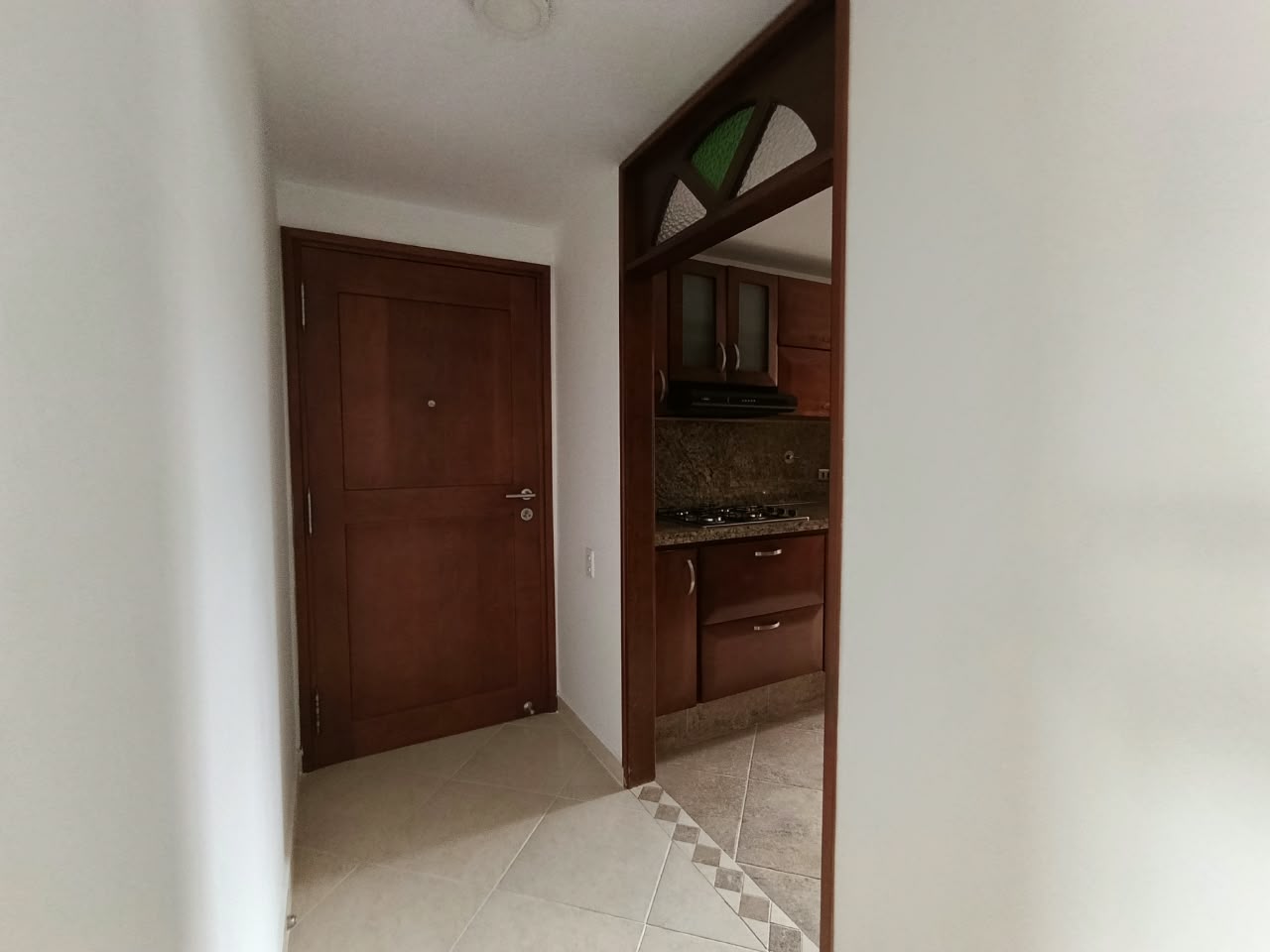 Apartamento en arriendo en Loma de los Bernal Medellín