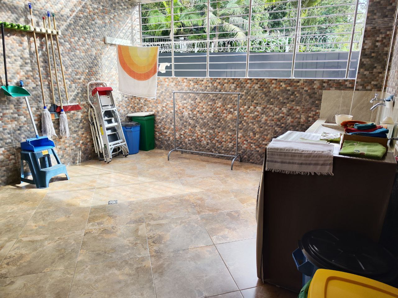 Casa para la venta INDEPENDIENTE en El Escobero parte baja