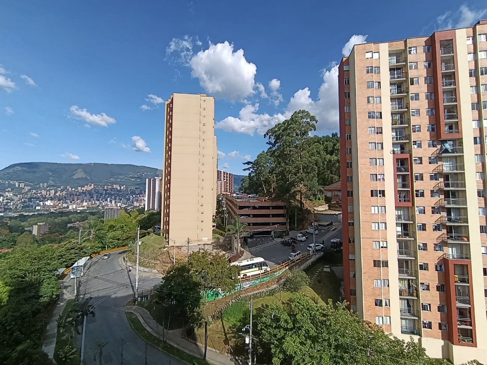 APARTAMENTO EN ARRIENDO, RODEO ALTO