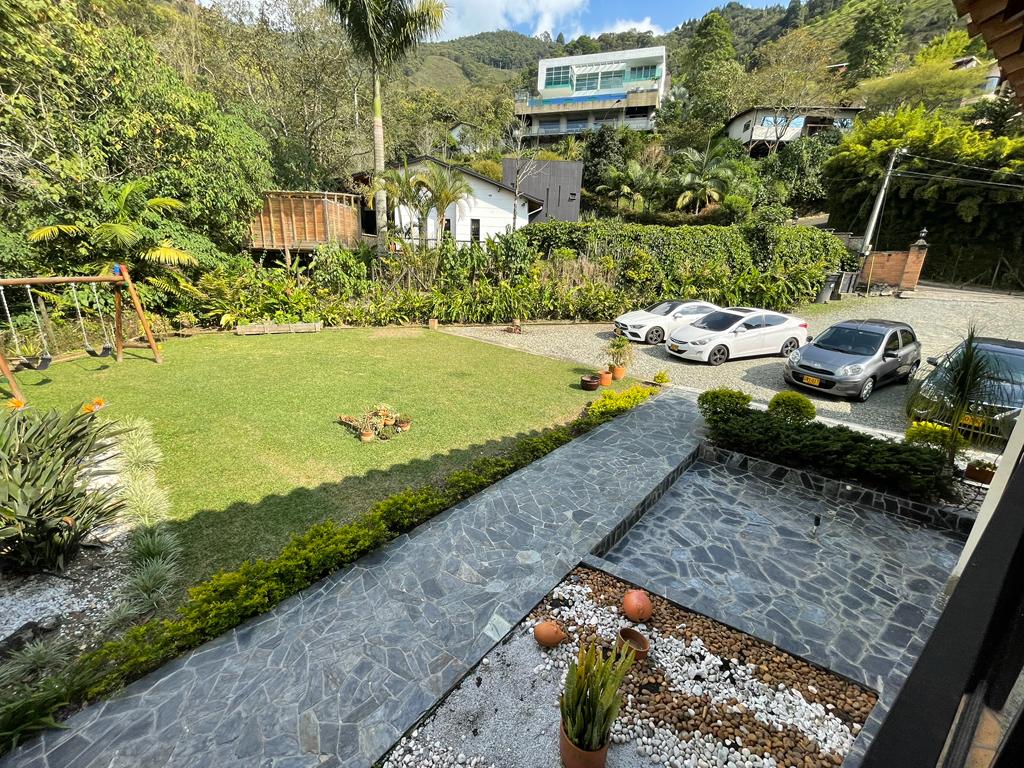 VENTA DE CASA SABANETA ANTIOQUIA.