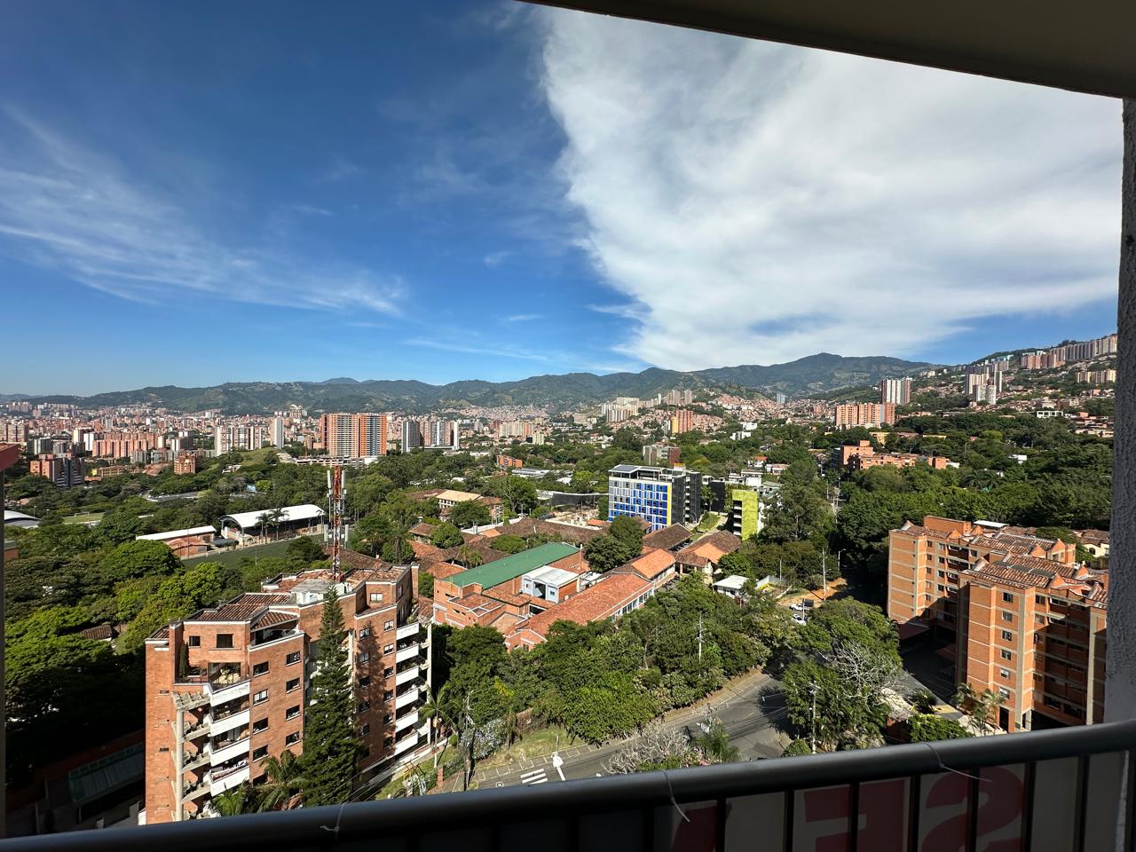 APARTAMENTO DUPLEX EN ARRIENDO SECTOR PILARICA