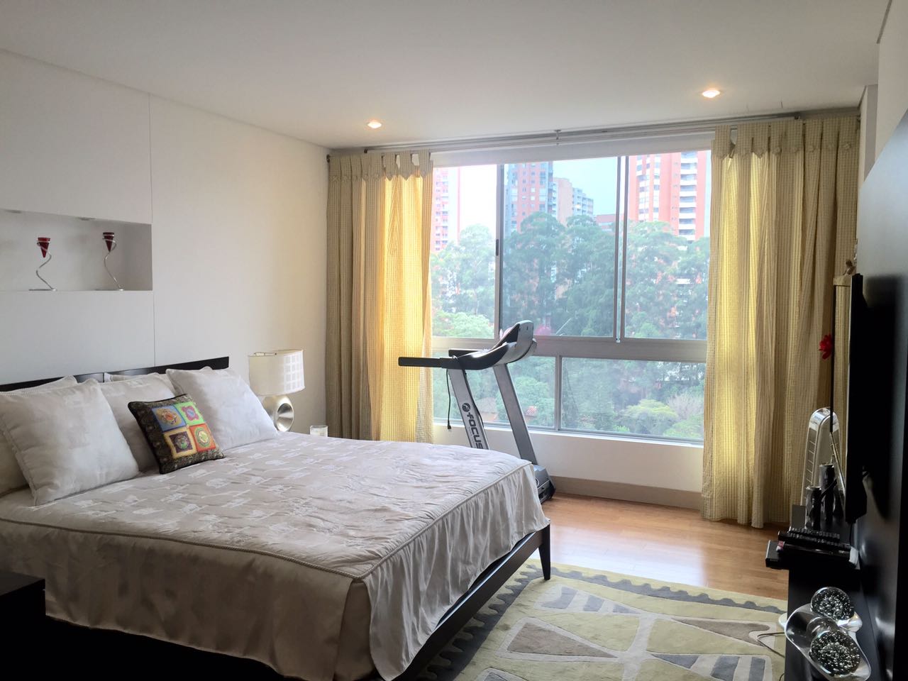 Apartamento para la venta en milla de Oro el poblado