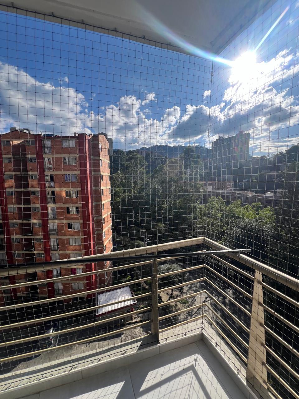 Venta de apartamento en Envigado Camino Verde remodelado