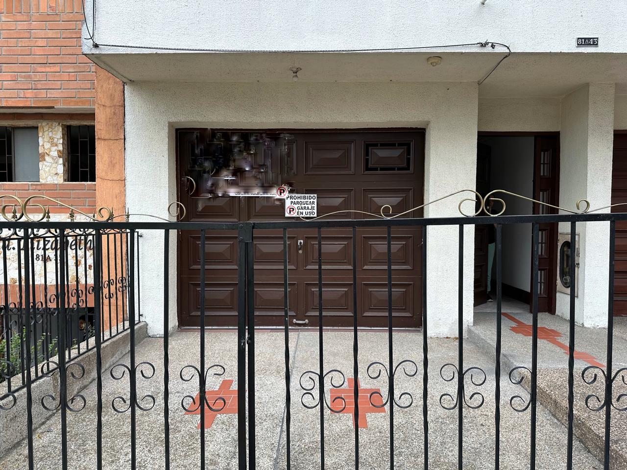Casa Bifamiliar para la Venta en el Barrio: Laureles, Medellín.