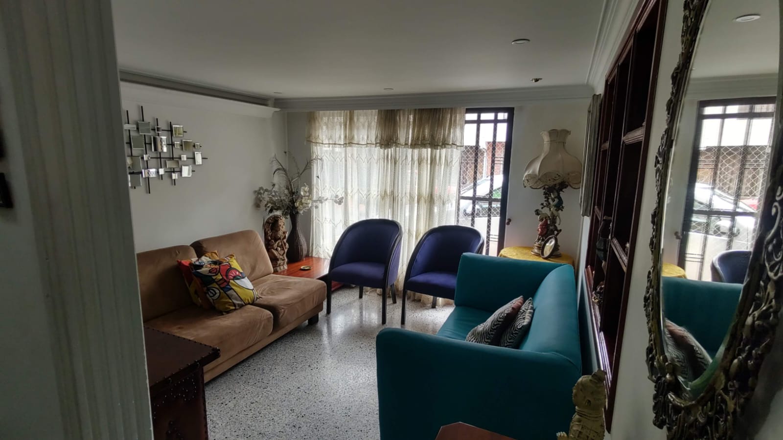 CASA PARA LA VENTA EN BELÉN LA NUBIA