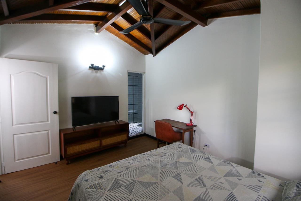 Casa amoblada para arriendo en Belen la palma