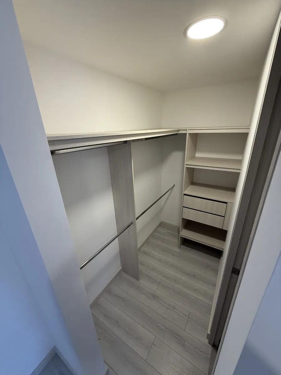 Vendo apartamento Medellín, laureles, los colores