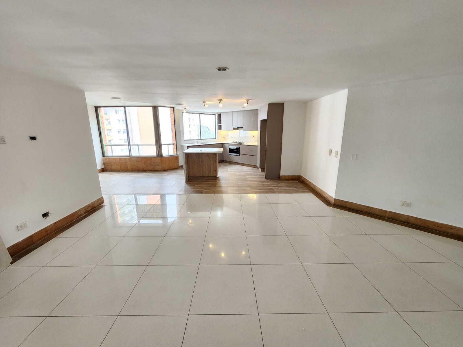 Apartamento en venta en sabaneta aves maria