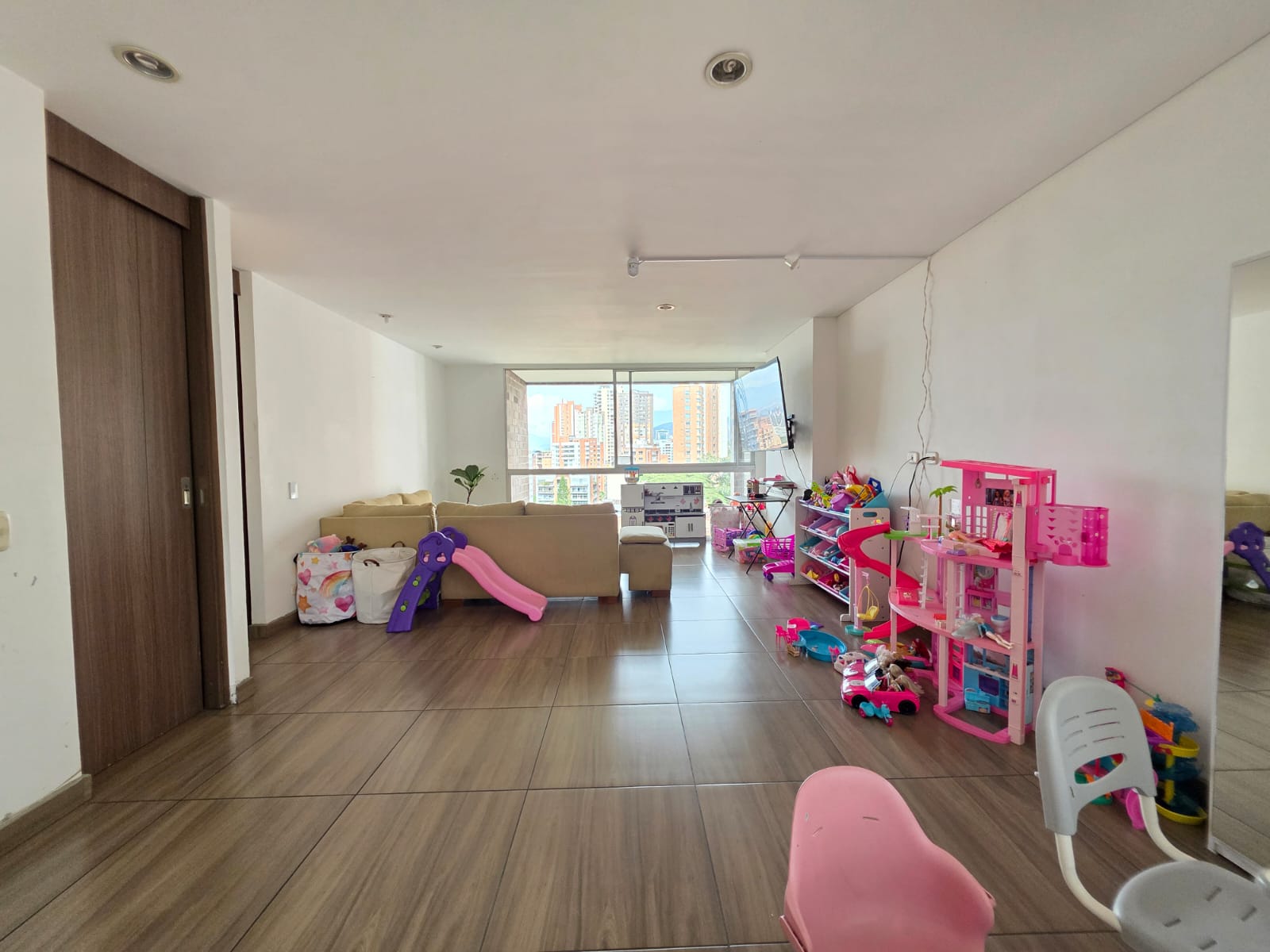 Apartamento duplex en venta en envigado bosques de zuñiga