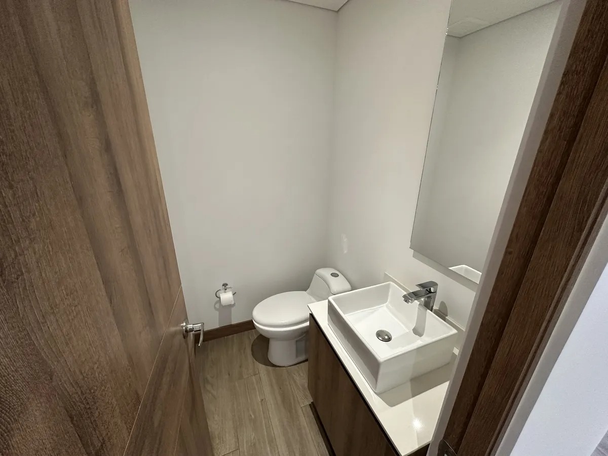Apartartaestudio en venta Medellín  ciudad del rio