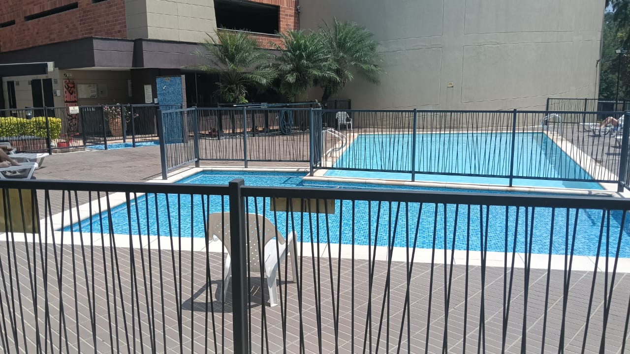 Apartamento para venta en Medellín loma de los Bernal