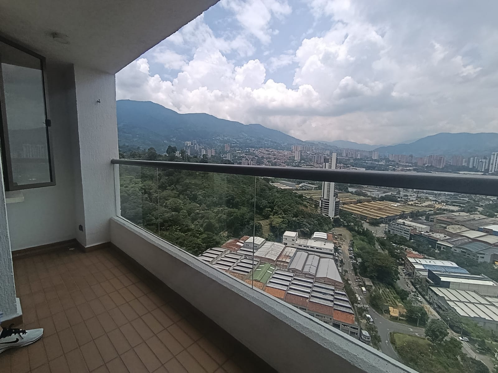 Se Arrienda  apartamento en Sabaneta pan de azúcar