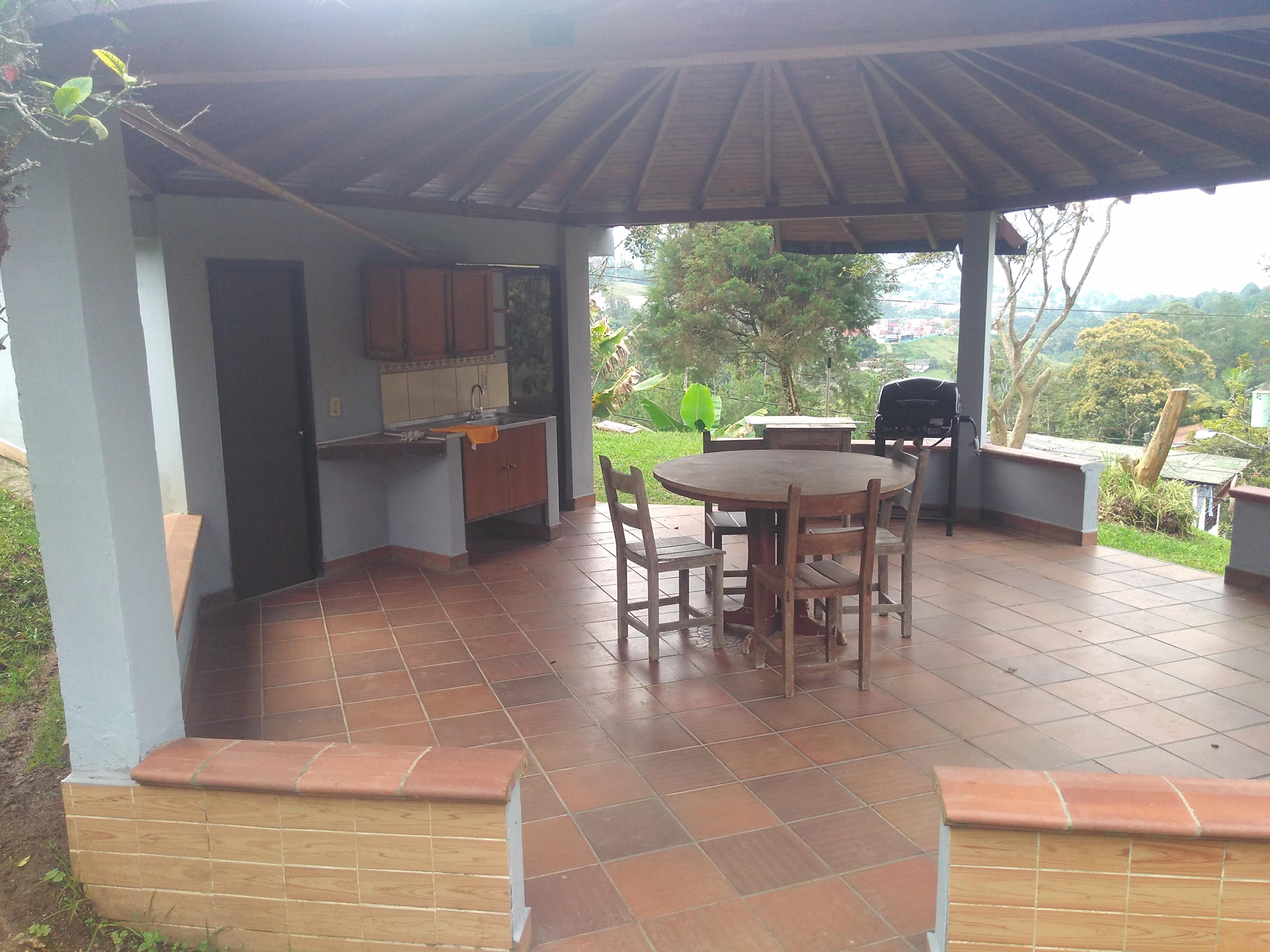 Venta de casa finca en Caldas, Vereda La Calle Zona la Clara