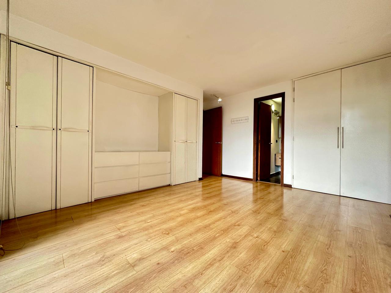 Apartaestudio para arriendo en El Poblado Los Balsos