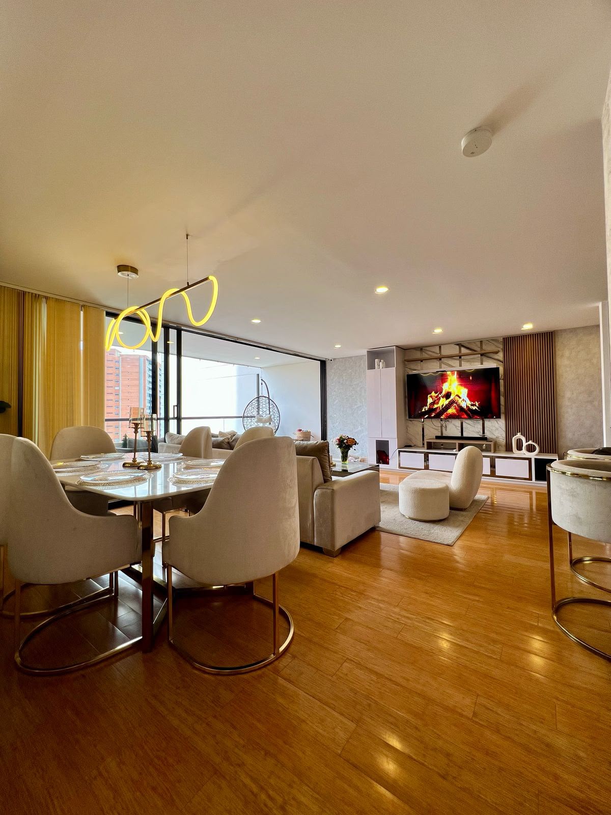 Apartamento amoblado en La Loma de las Brujas Envigado