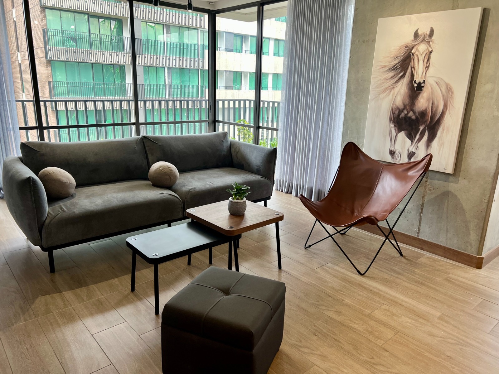 Apartamento amoblado para arriendo en Ciudad del Río El Poblado